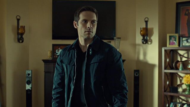 File:OrphanBlackS01E06-1814.jpg
