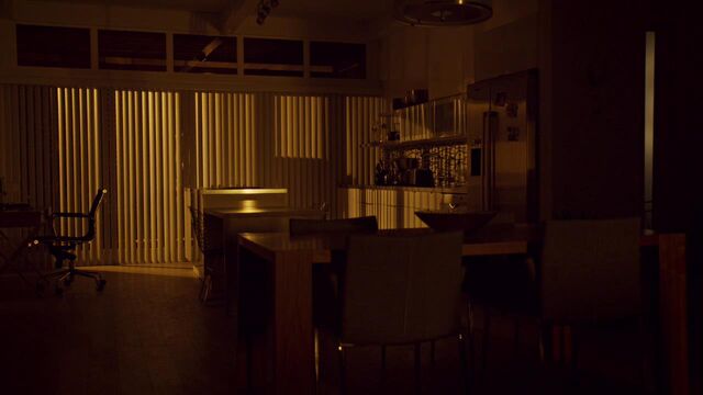 File:OrphanBlackS01E07-1290.jpg