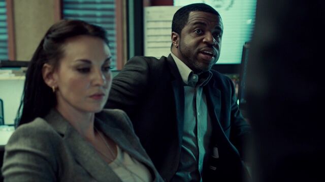 File:OrphanBlackS01E090378.jpg