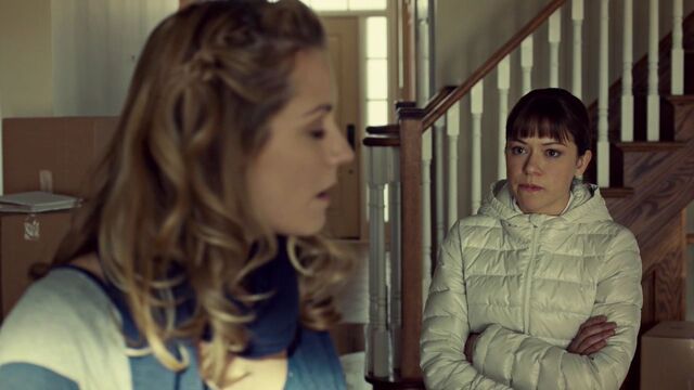 File:OrphanBlackS01E10 1224.jpg