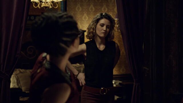 File:OrphanBlackS01E07-2457.jpg