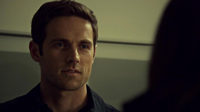 File:OrphanBlackS01E06-2458.jpg