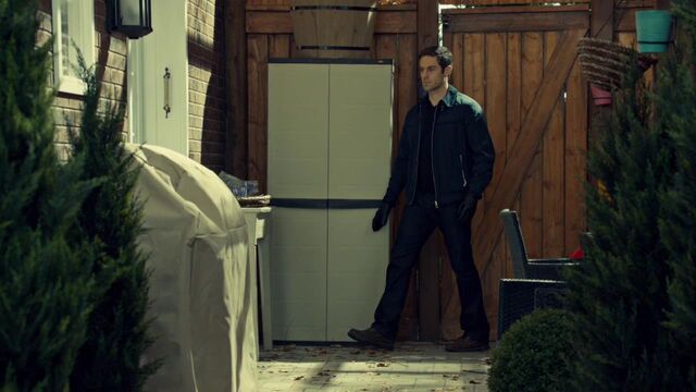 File:OrphanBlackS01E06-1754.jpg