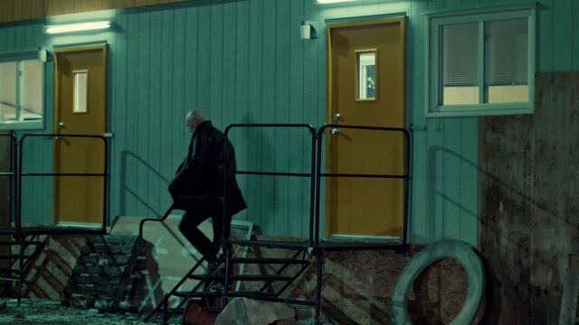File:OrphanBlackS01E092332.jpg