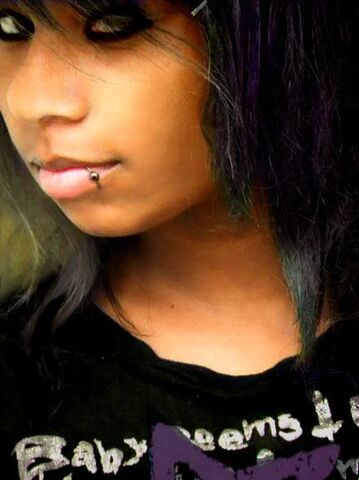 File:AfricanEmoSceneGirlHair26-1-.jpg