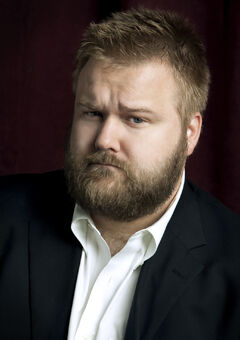 Robert-Kirkman-03-photo-by-Megan-Mack-photo-credit-required.jpg