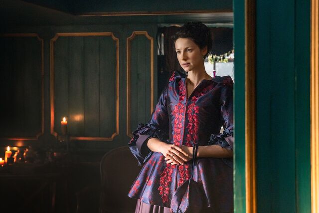 File:S02E04-still33.jpg
