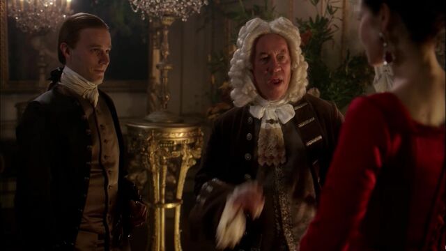 File:Sandringham S02E02-Still11.jpg