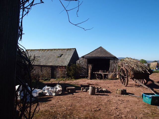 File:Camp04.jpg