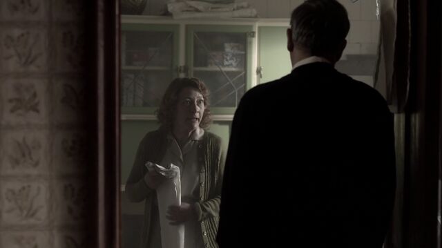 File:Mrs. Graham S01E08-3.jpg