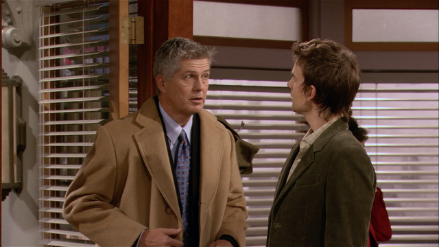 File:1x06ElliotHellerman.png