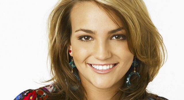 File:Zoey101-46.jpg
