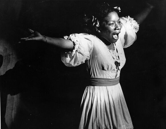 File:Dorothy home.jpg