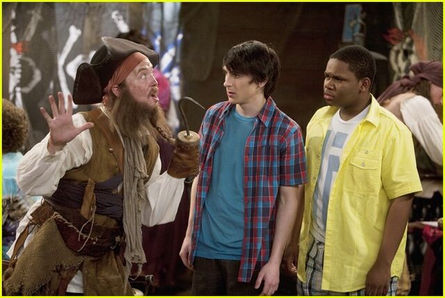 File:Mitchel-musso-doc-shaw-mummy-pok-18.jpg