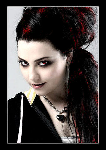 File:Elisacopy.png