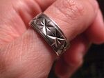 Trendy-chunky-thumb-rings