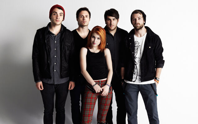File:Paramore11.jpg
