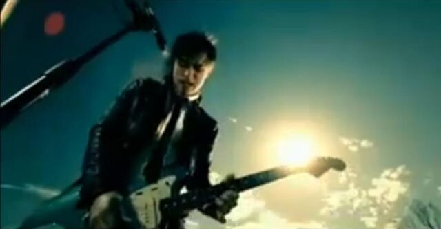 File:CrushCrushCrush-Music-Video-paramore-7133365-1047-545.jpg