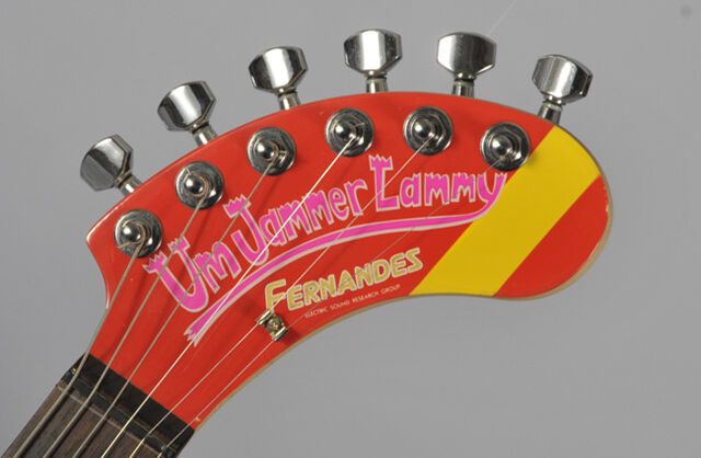 File:Fernandes ZO-3 UJL headstock.jpg
