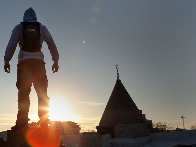 File:Parkour-bg.jpg