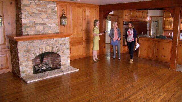 File:Leslie and Ben's House 2.jpg