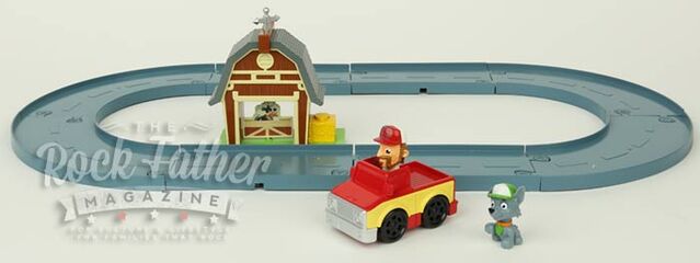 File:Rocky's Barn Rescue set.jpg