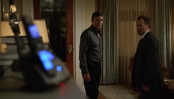 1x05 - Another call.png
