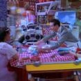Reba-eats-and-pterri-runs-tv-episodes-photo-1