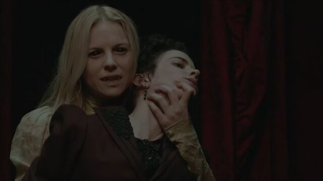 File:Vanessa&VampireMina.jpg