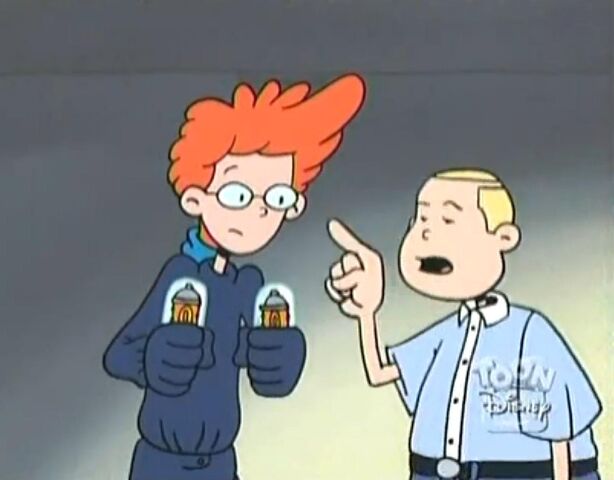 File:Radio Freak Hazelnut.jpg