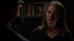 3x07 - Root library.png