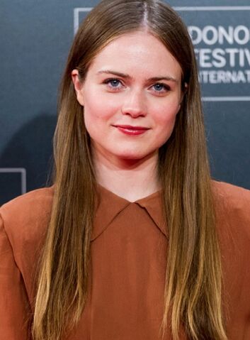 File:Hera Hilmar.jpg