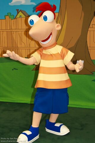File:Phineas in Park Form.jpg