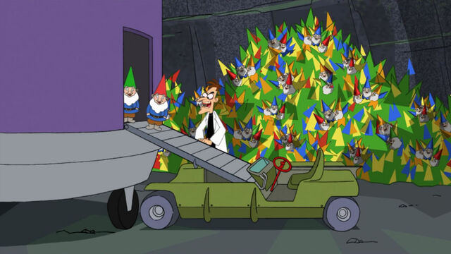 File:Lawn Gnome Beach Party of Terror31.jpg