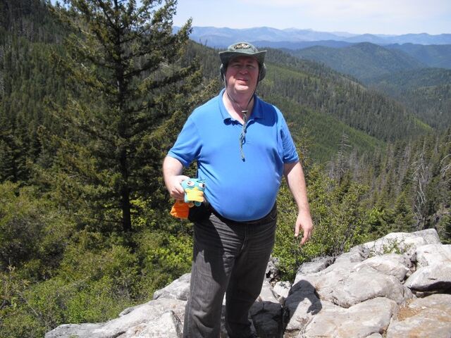 File:RRabbit42 and Perry atop the Oregon Caves.jpg