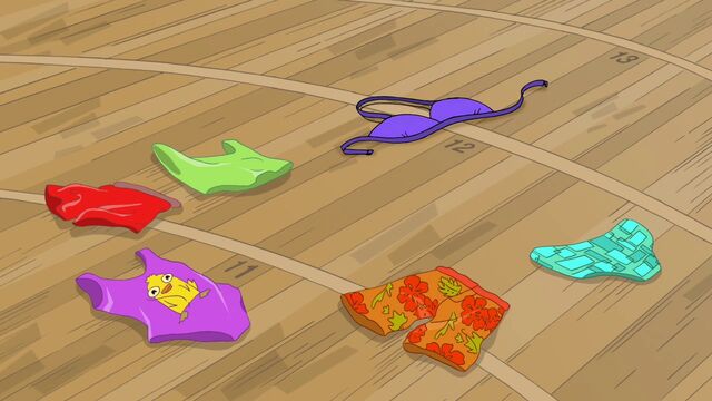 File:Ducky Momo swimsuit.jpg