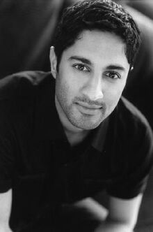 Maulik Pancholy.jpg