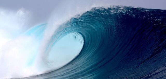 File:Waves.jpg