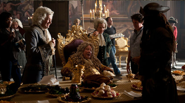 File:GriffithsRobMarshallOnSet3.jpg