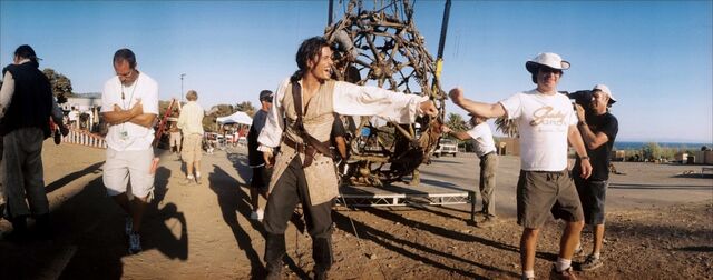 File:OBFistbumpOnSet.jpg