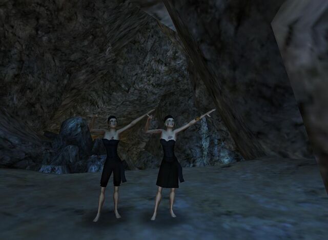 File:Girls in Black.jpg