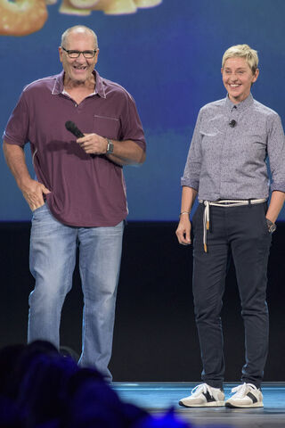 File:Ed o'neill.jpg