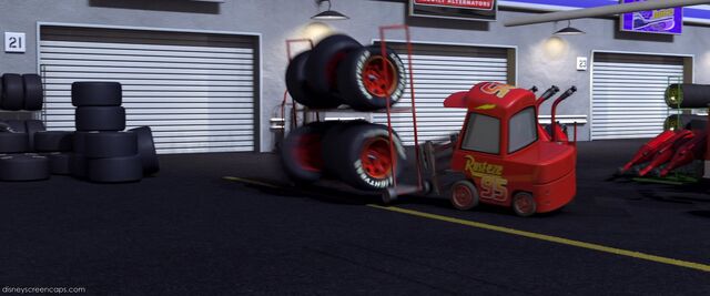 File:Cars-disneyscreencaps.com-734.jpg