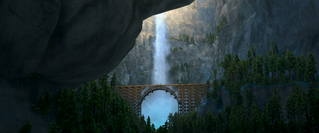 File:Pistonpeakwaterfall.png