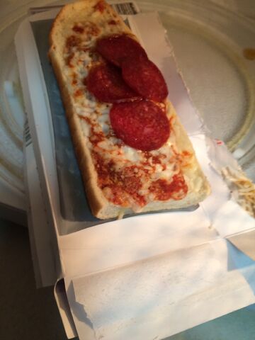 File:Lean cusine pepperoni pizza.jpeg