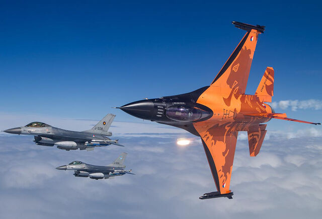 File:Front007a.jpg