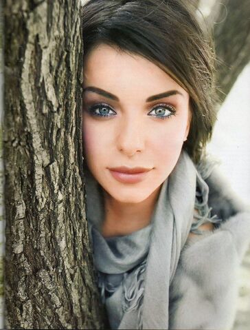 File:Julia-volkova.jpg