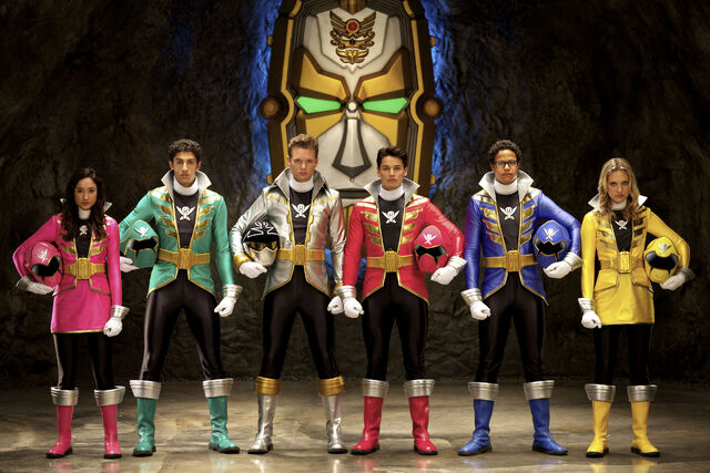 File:Pr-super-megaforce-cast-shot.jpg
