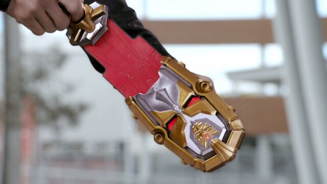 File:Gosei Morph Sequence02.jpg