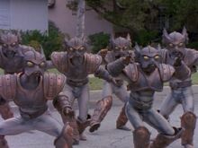 Piranhatrons 01